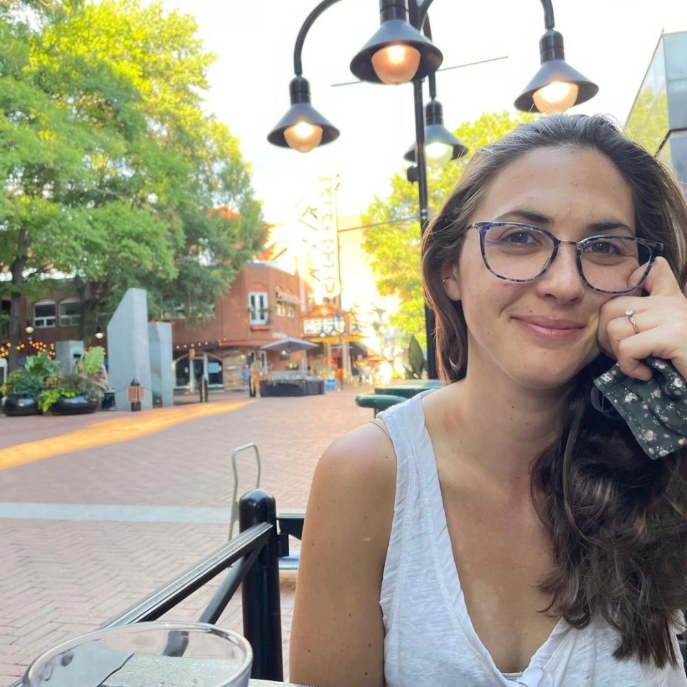 Meet your Posher, Adrienne
